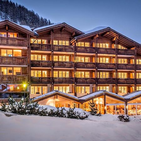 Wellnesshotel Schweizerhof Saas Fee Kültér fotó