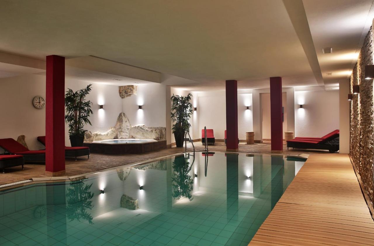 Wellnesshotel Schweizerhof Saas Fee Kültér fotó