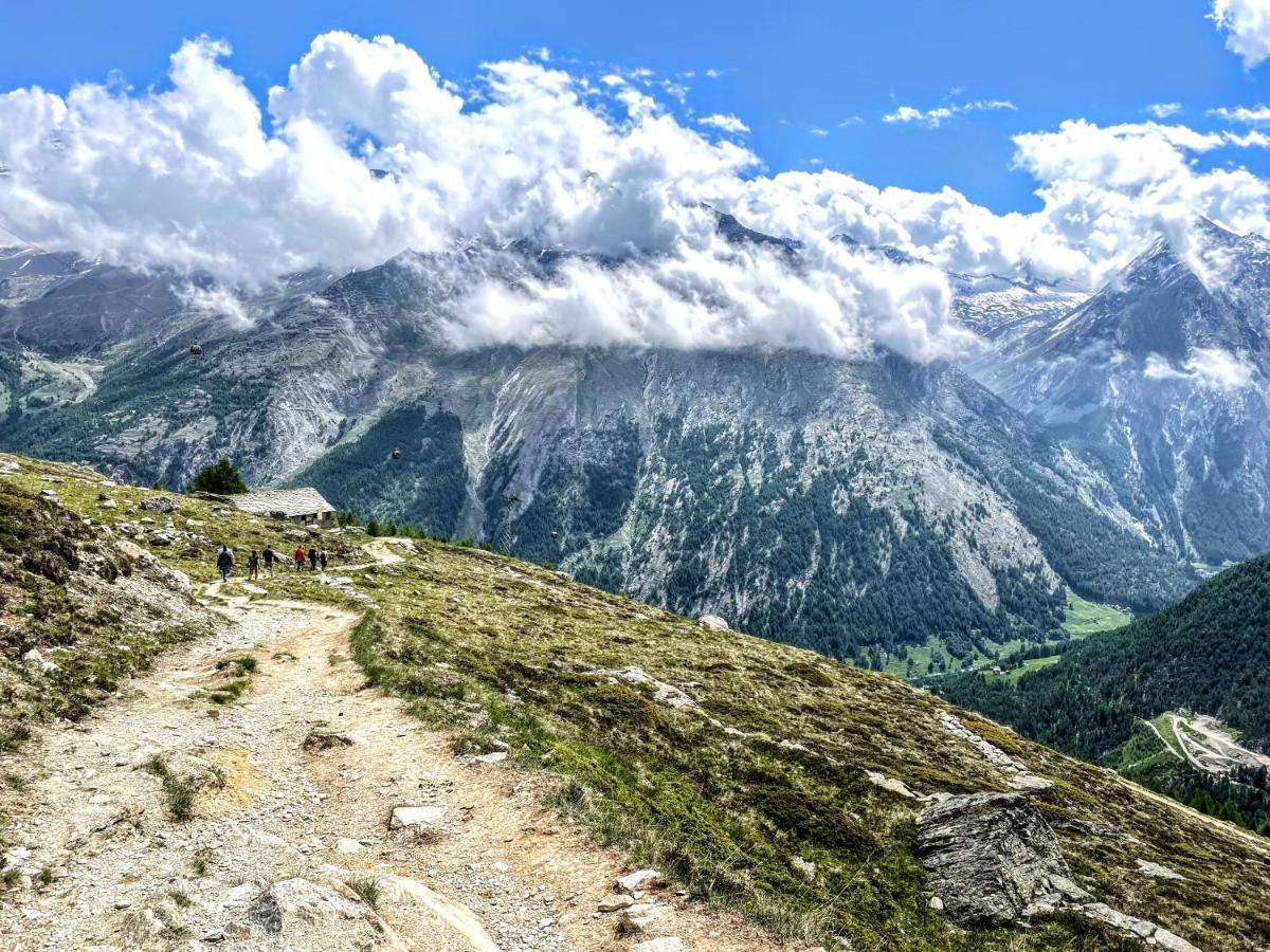 Wellnesshotel Schweizerhof Saas Fee Kültér fotó