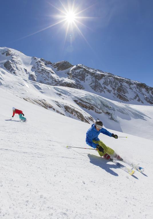 Wellnesshotel Schweizerhof Saas Fee Kültér fotó